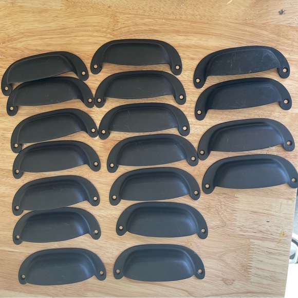 Rejuvenation Massey Cabinet Hardware $40 for 6 - Picture 11 of 14